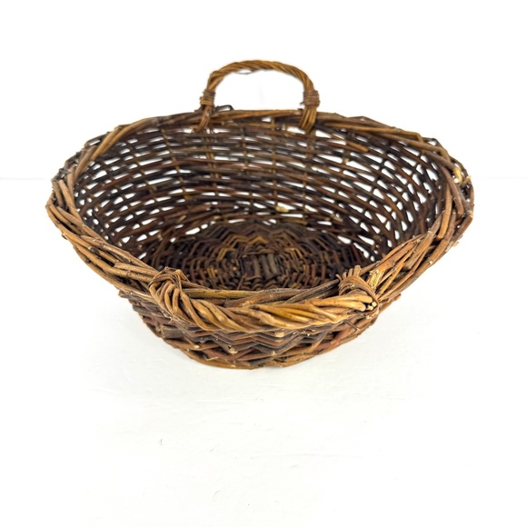 Vintage Rustic Wicker Basket Round Handled Farmhouse Boho Country Home Decor - Picture 4 of 6